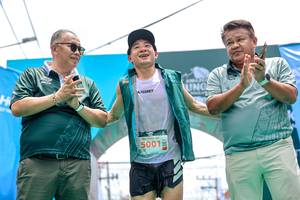 BIB: 5001
                            <button type="button" onclick="openModal(24868276)" class="btn btn-primary btn-sm float-right btn-popup" data-toggle="modal" data-target=".modal-high-quality">
                        <i class="fas fa-shopping-cart"></i> Add to Cart
                    </button>
                                            <button type="button" onclick="isThisMe(24868276, true)" class="btn btn-success btn-sm float-right btn-popup btn-isme hidden" data-toggle="tooltip" data-placement="bottom" title="นี่คือรูปของคุณใช่ไหม คลิกที่นี่เพื่อเอาเข้าอัลบั้ม">
                        <i class="fas fa-plus"></i> Add to album
                    </button>
                    <button type="button" onclick="isThisMe(24868276, false)" class="btn btn-warning btn-sm float-right btn-popup btn-isnotme hidden">
                        <i class="fas fa-ban"></i> Remove from album
                    </button>